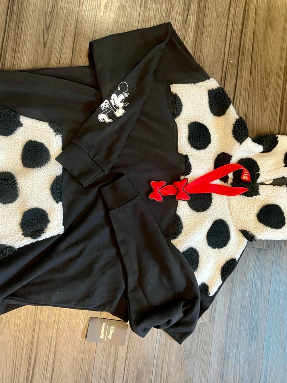 Disney Loungefly Black & White Polka Sherpa Hoodie with Red Bow NWT Ladies XL